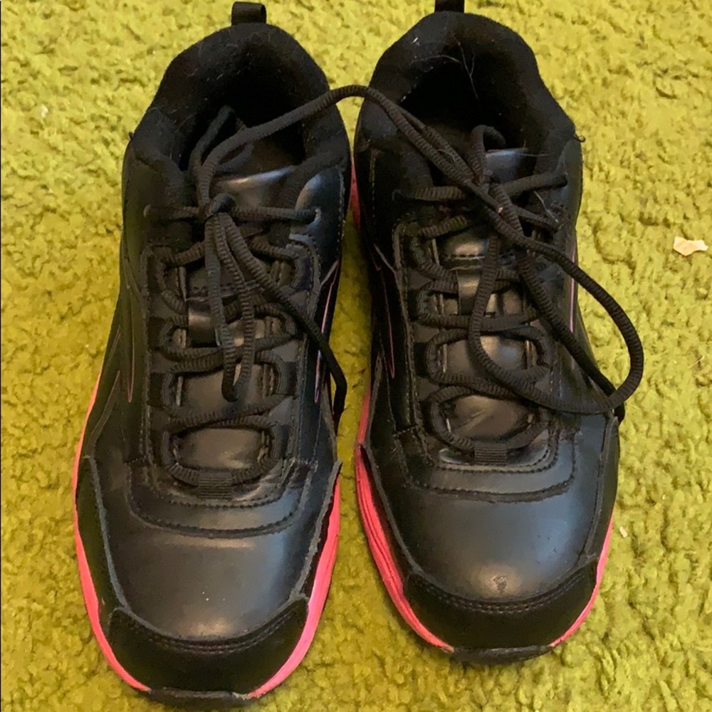 Ladies Reebok Shoes